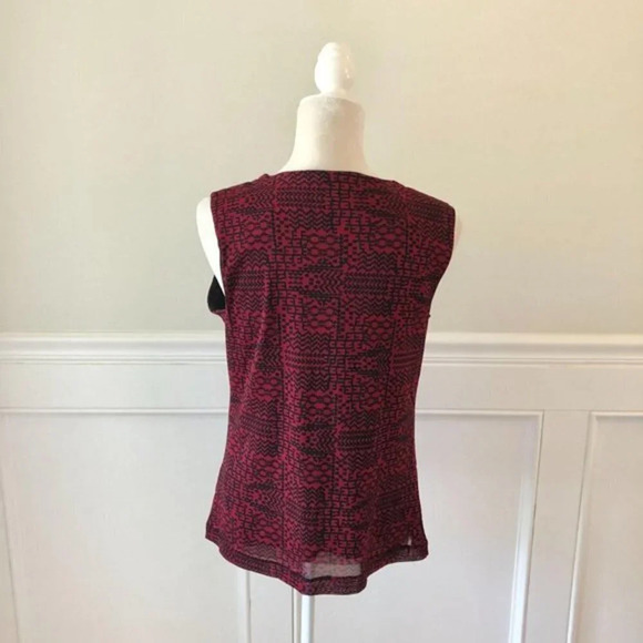 Croft & Barrow Red and Black Print Tank Top Shell - Picture 5 of 5